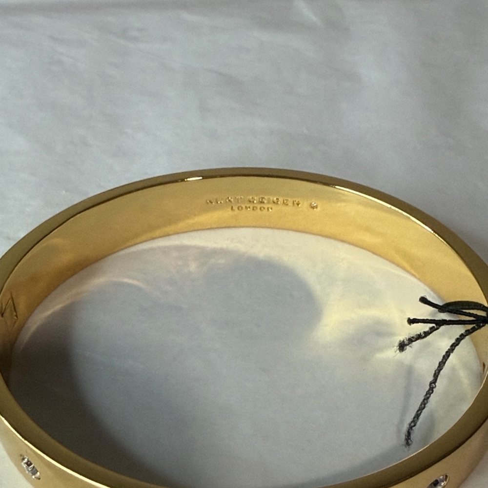 Kurt Geiger gold bangle/ bracelet with dust bag - Picture 2 of 6